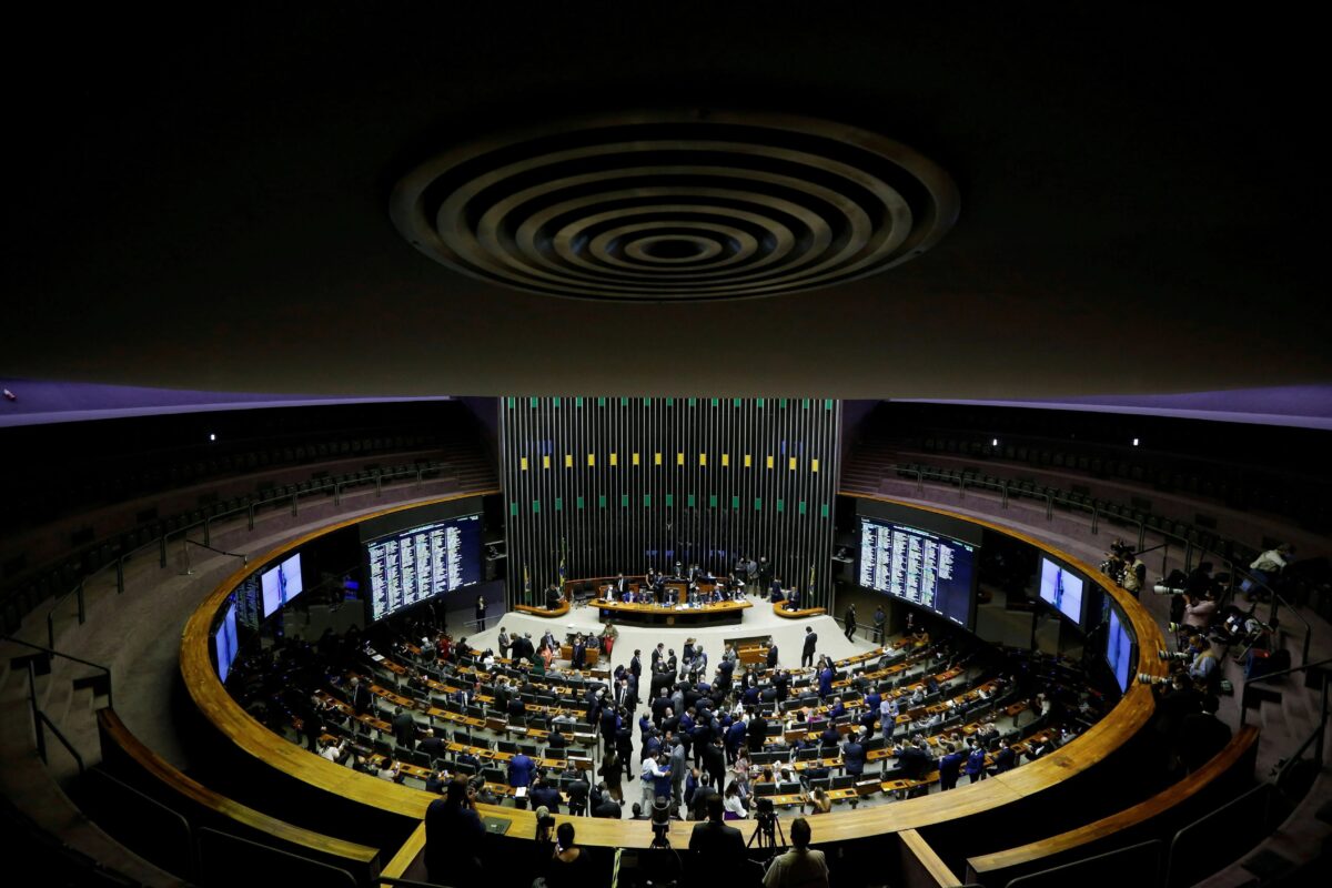 MP 1.300/2025: preocupação com o andamento da reforma do setor elétrico